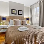 Amazing House Stratford London